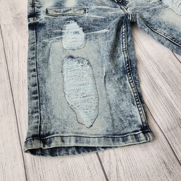 Skinny Fit Distressed Blue Wash Denim Shorts - Picture 5 of 15